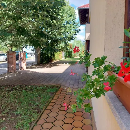 Cserke Apartmanhaz Апарт-отель 3*