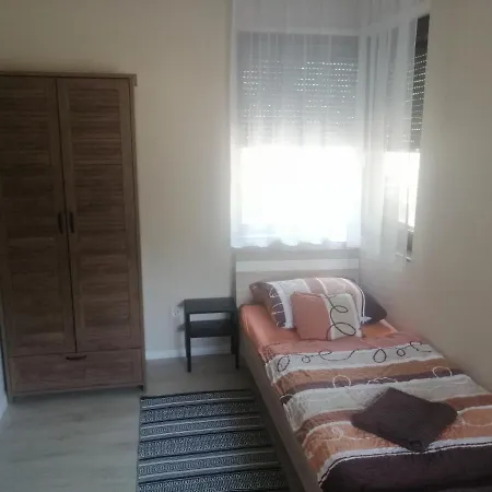 Aparthotel Cserke Apartmanhaz Cserkeszolo