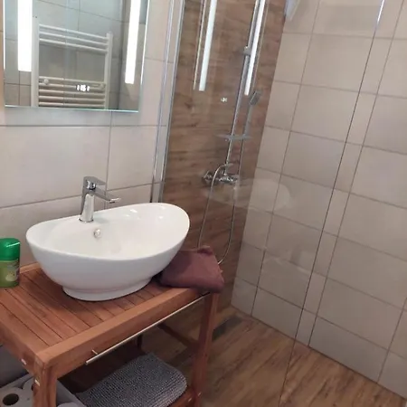 Cserke Apartmanhaz Cserkeszolo