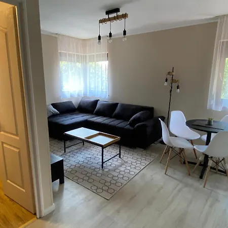 Cserke Apartmanhaz Aparthotel
