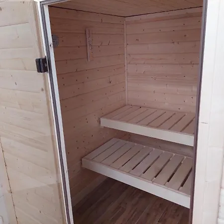 Cserke Apartmanhaz 3*