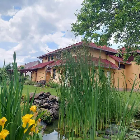 Aparthotel Cserke Apartmanhaz *