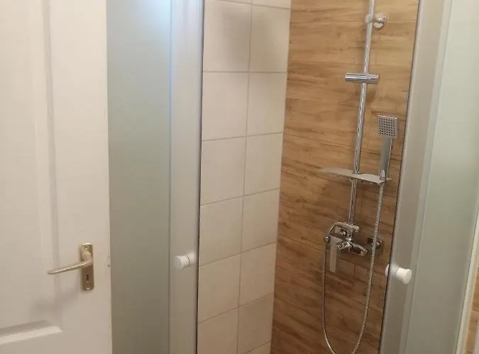 Cserke Apartmanhaz 3* Черкесёлё